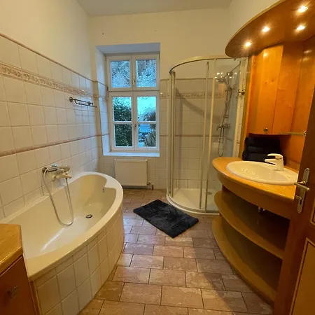 Ruhiges Am Waldrand Im Skigebiet 아파트