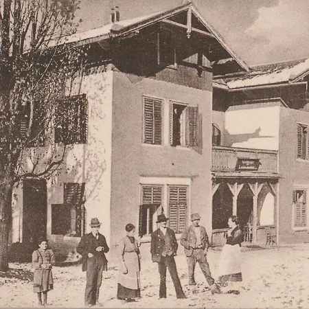 Ruhiges Am Waldrand Im Skigebiet Plankenau